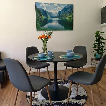 Kirchenbauer Apartment
