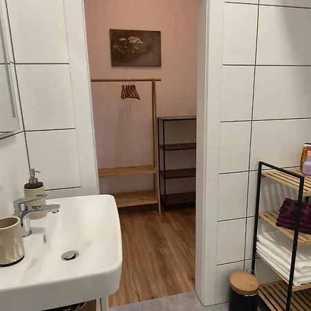 Kirchenbauer Apartment *
